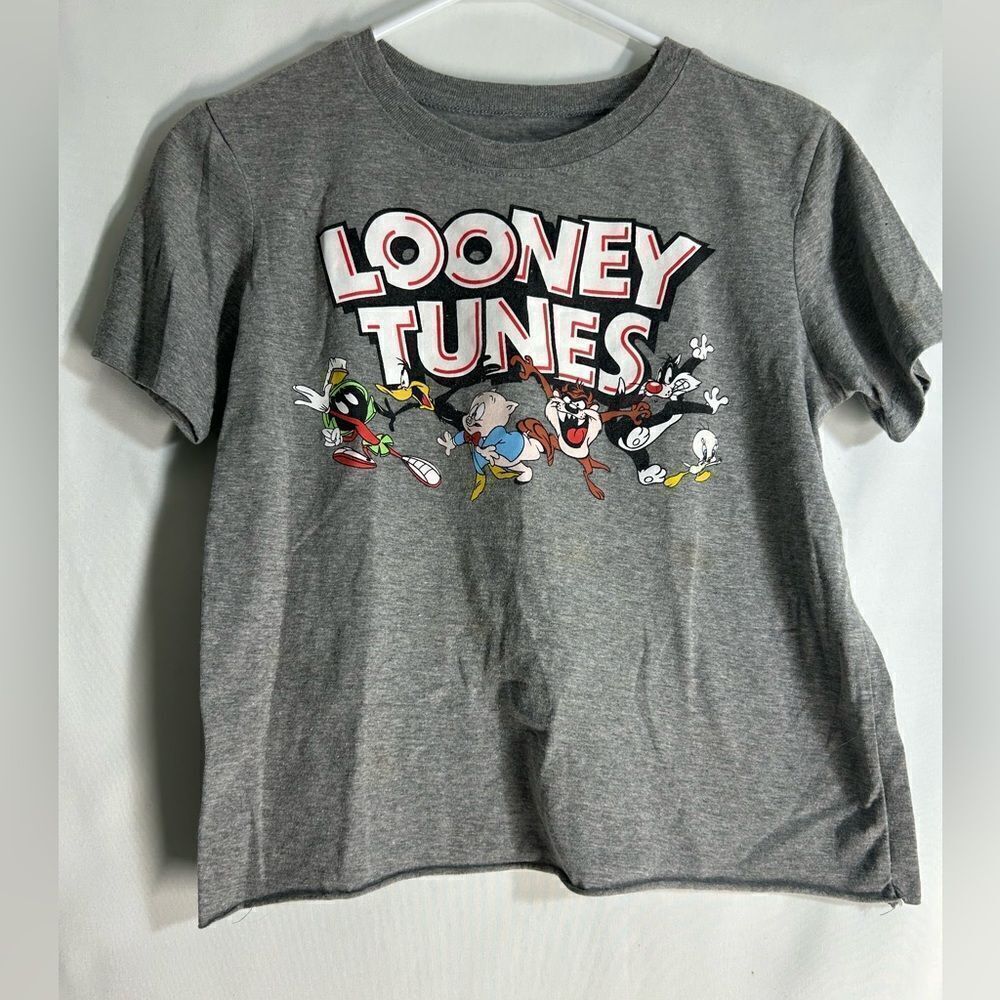 Kid Looney Tunes Group short sleeve graphic tee side small